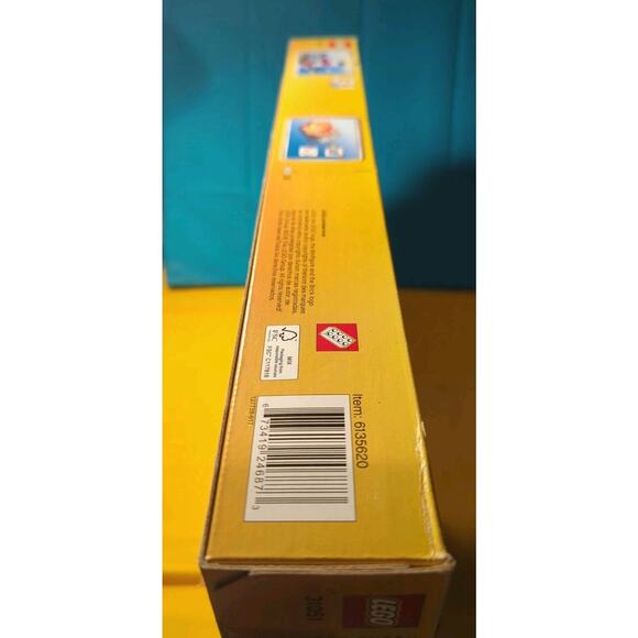 NIB LEGO Creator Lighthouse Point Light UP Brick (31051) Retired Factory Sealed - Picture 5 of 8